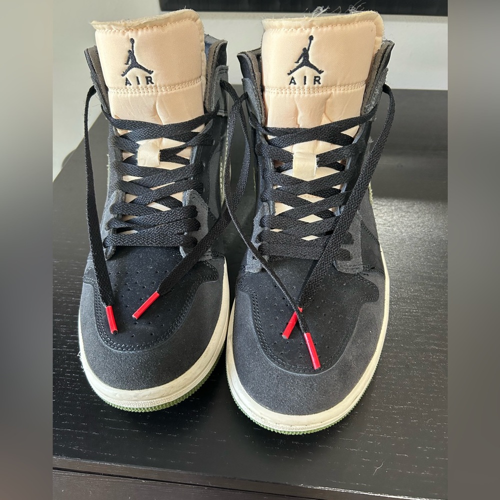 NIKE AIR  JORDAN 1 MID SE CRAFT . Olive anthracite High-Top Sneakers    Size 9.5